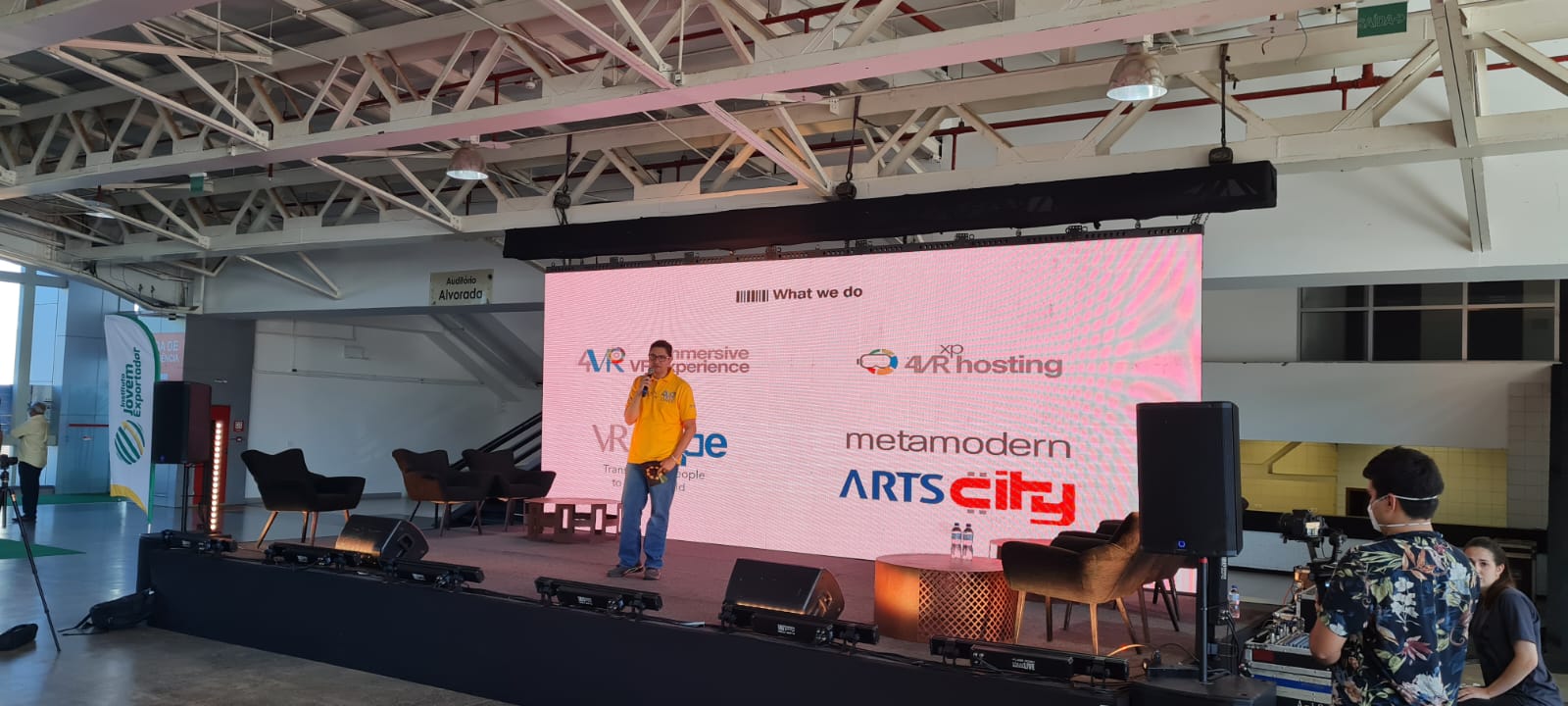 WhatsApp Image 2022-07-04 at 17.43.24.jpeg